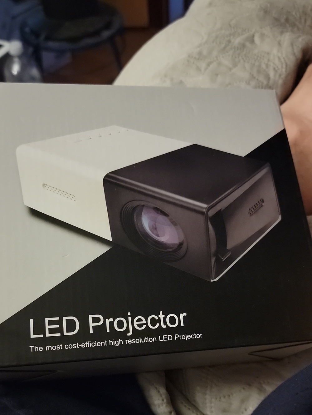 LED Projector in White and Black — Portable Home Theater Mini Projector